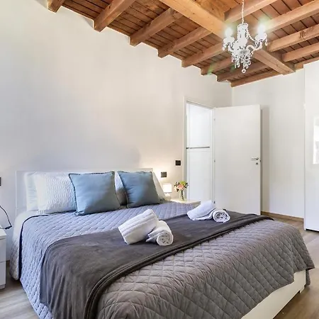 Apartment Porta Torre - Guest Como